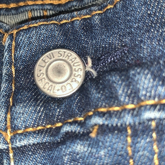 Gently Loved 512 Jeans by Levis - Picture 7 of 9